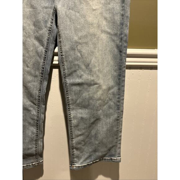 Kensie Jeans Women’s 8/29 High Rise Light Blue Relaxed Straight 25” Inseam - Picture 4 of 9